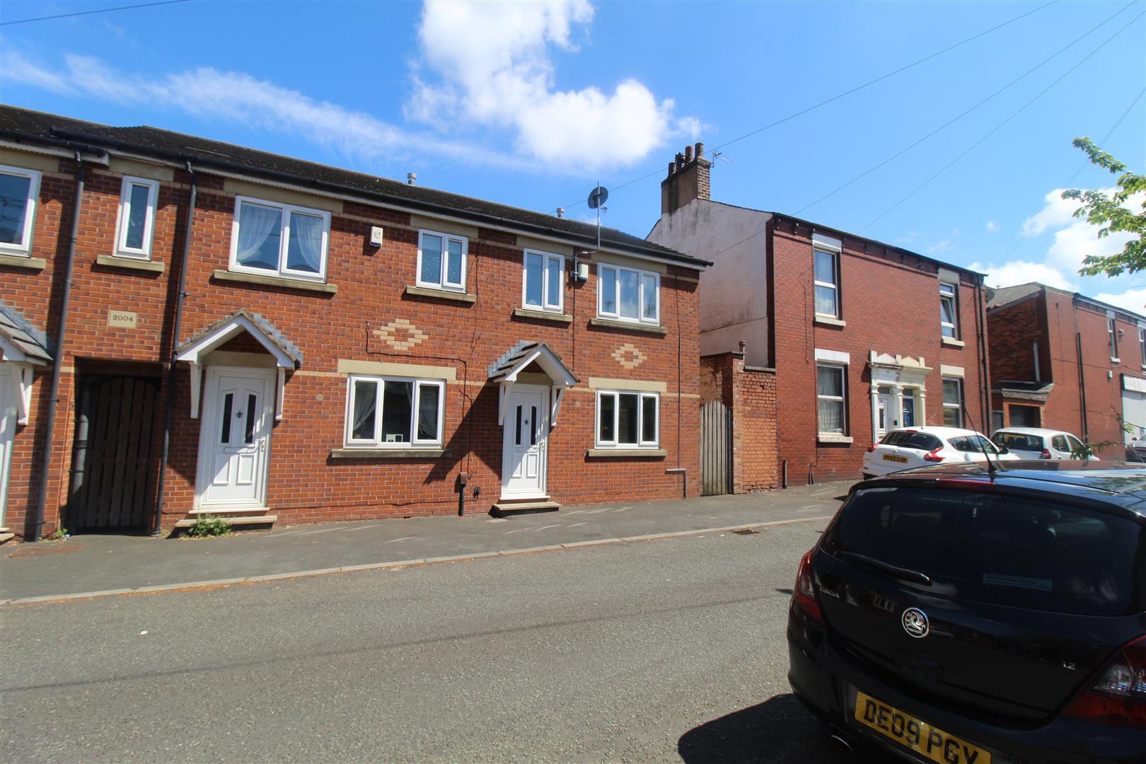 D, Greenbank Street, PR1 7PH